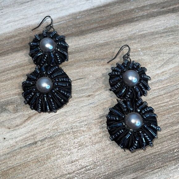 Beaded earrings women’s 3 inch drop dangle black gray stacked button bohemian - Picture 1 of 6
